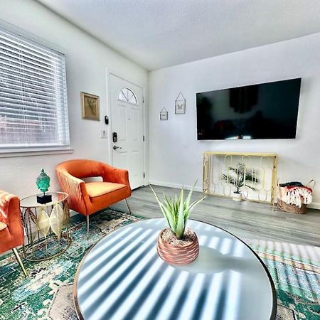 First Floor Gated, Central And Remodeled Apartment Sacramento Dış mekan fotoğraf