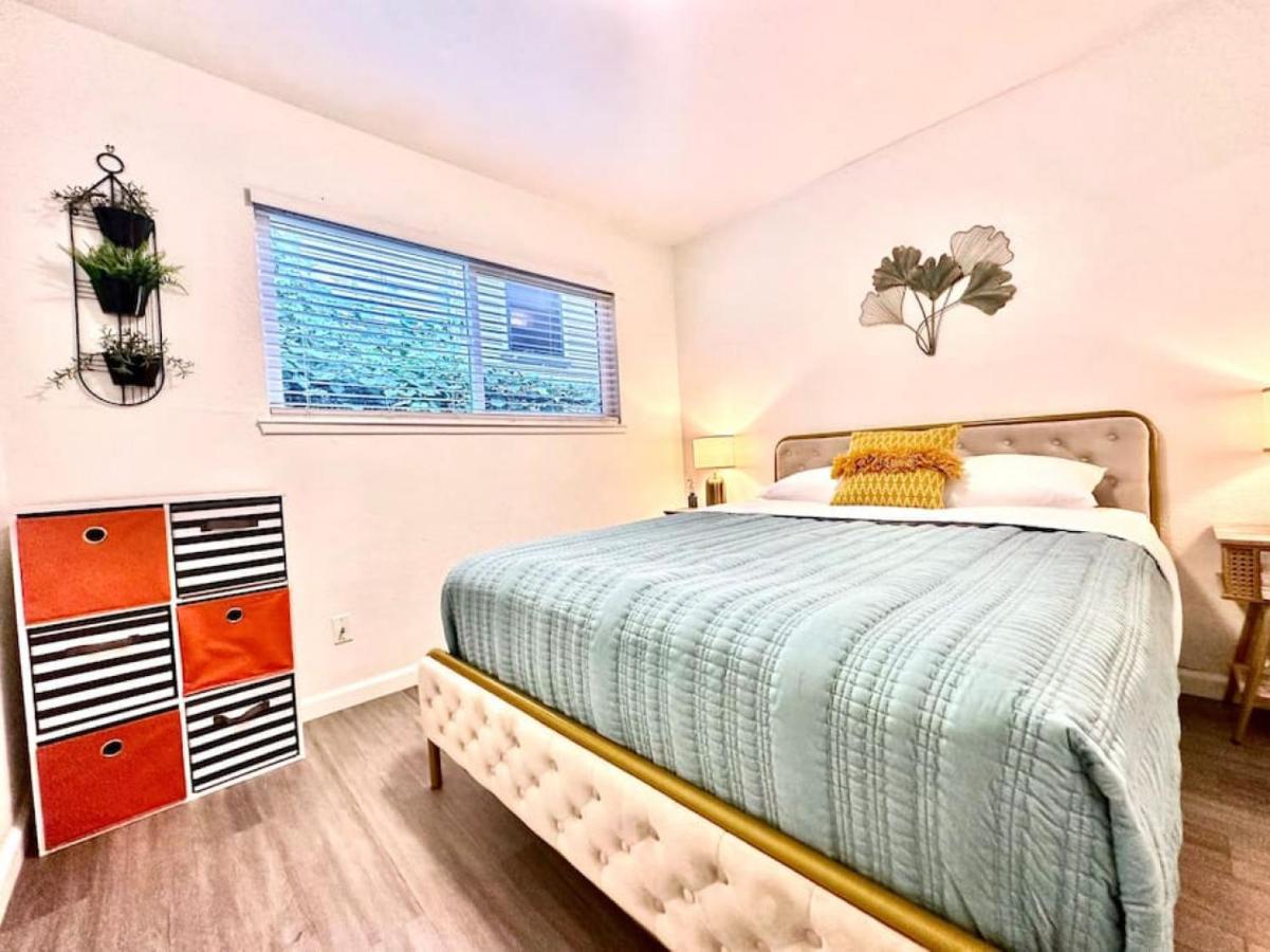 First Floor Gated, Central And Remodeled Apartment Sacramento Dış mekan fotoğraf